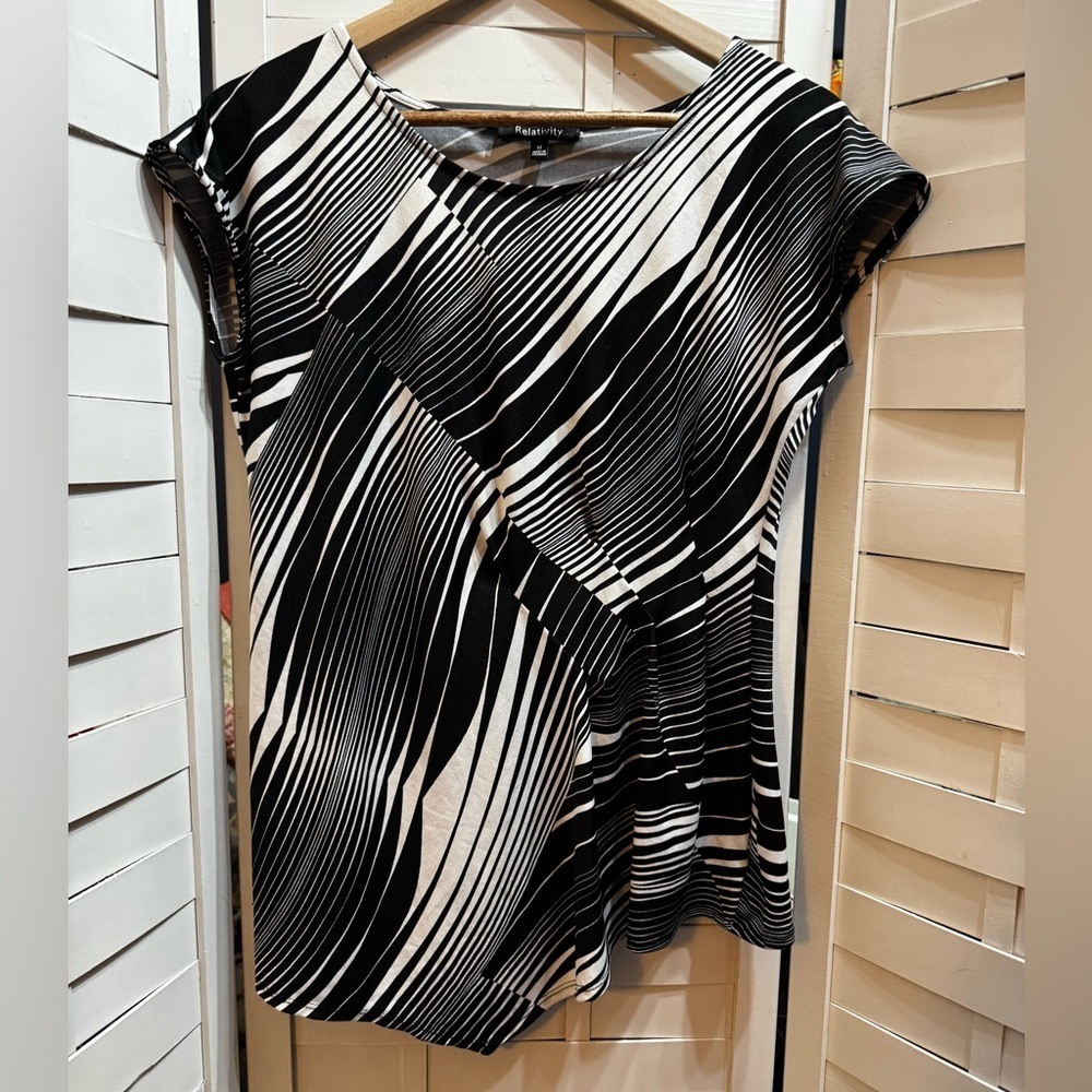 Relativity Non-Typical Striped Top